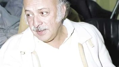 وفاة الشاعر العراقي مظفر النواب عن عمر ناهز 88 عاما