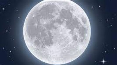 عالمة مغربية تقود اكتشاف قمر جديد يدور حول 