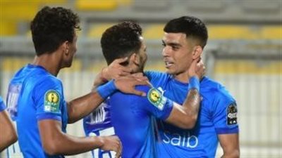 صفقة مدوية.. هل وقع أشرف بن شرقي للأهلي؟