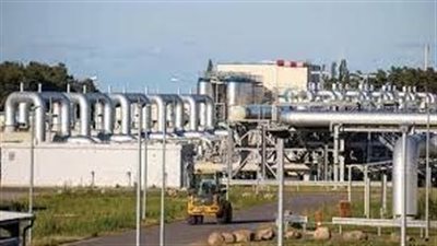 بيانات تتوقع أن تظل تدفقات الغاز الطبيعي الروسي عبر أوكرانيا متراجعة اليوم