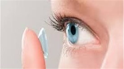 علماء صينيون يبتكرون عدسات لاصقة 