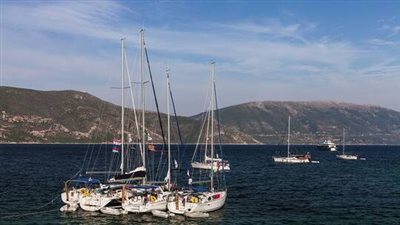 محامون يطالبون بالإفراج عن البحارة الروس في السجون اليونانية