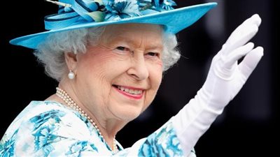 مع بلوغ ملكة بريطانيا سن 96 عاما.. كيف حافظت على مثل هذه الصحة الجيدة؟