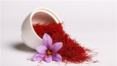 تعرف على مميزات الزعفران الطبية المتنوعة