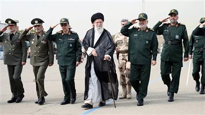 قادة إسرائيل يشكرون بايدن لإبقاء الحرس الثوري الإيراني على قوائم الإرهاب