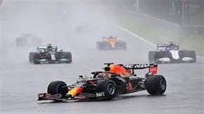  ماكس فيرستابن سائق فريق ريد بول يتوج بسباق جائزة إسبانيا الكبرى 