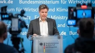  وزير الاقتصاد الألماني يوضح إمكانية التوصل لاتفاق بشأن حظر استيراد النفط الروسي