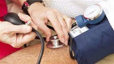 كيف يعد ارتفاع ضغط الدم مقدمة للإصابة بأمراض القلب؟