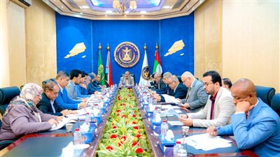 اليمن.. هيئة الرئاسة بالانتقالي الجنوبي تُطالب بوفد تفاوض مشترك تنفيذًا لاتفاق الرياض