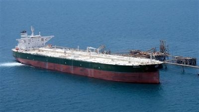 تفاصيل هجوم حوثي جديد على سفينة نفط بالبحر الأحمر (فيديوجراف)