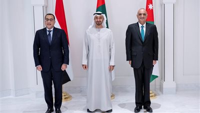 محمد بن زايد يلتقي برئيسي وزراء مصر والأردن