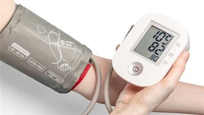 كيف يعد ارتفاع ضغط الدم مقدمة للإصابة بأمراض القلب؟