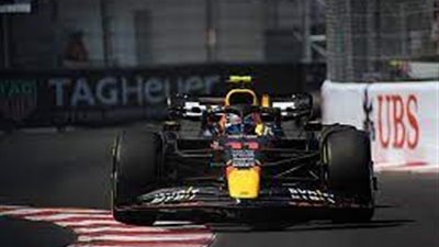 المكسيكي سيرجيو بيريز سائق ريد بول يفوز بسباق جائزة موناكو الكبرى 