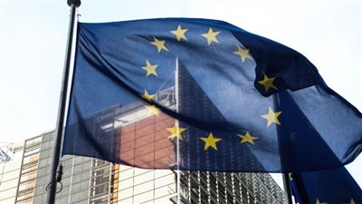  زعماء الاتحاد الأوروبي يجتمعون لإعلان استمرار دعم أوكرانيا لمساعدتها في صد هجوم روسيا 