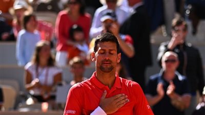 دجوكوفيتش وغريمه الإسباني رافائيل نادال يبلغان الدور ثمن النهائي لبطولة رولان غاروس