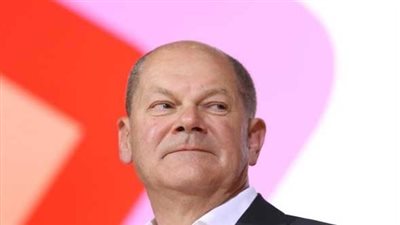  المستشار الألماني: من المهم التفكير في الجوانب الأخلاقية لتوريد الأسلحة إلى أوكرانيا