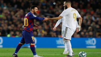 ميسي: بنزيمة يستحق الكرة الذهبية