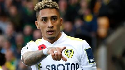 صراع إنجليزي لخطف صفقة برشلونة المنتظرة