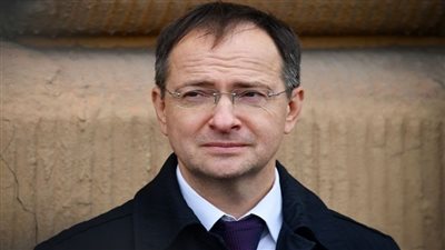 كبير المفاوضين الروس يكشف احتمالية محادثات سلام مع أوكرانيا