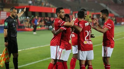 هل يشارك محمد الشناوي في اللقاء المرتقب بين الأهلي المصري والزمالك؟