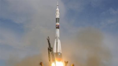 إطلاق أول صاروخ فضائي محلي الصنع لكوريا الجنوبية