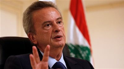 قوات الأمن اللبنانية تداهم منزلا لحاكم المصرف المركزي