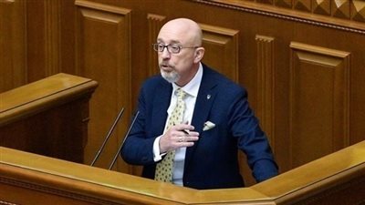 وزير الدفاع الأوكراني: بلادنا تواصل الجهود لإقناع الغرب بتزويدها بأسلحة حديثة