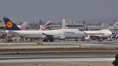 تعطيل خدمات الطيران بثلاث مطارات رئيسية بألمانيا بسبب سوء الأحوال الجوية 