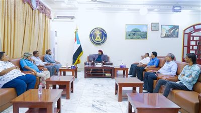 الزُبيدي يلتقي أعضاء الجمعية الوطنية في محافظة أرخبيل سقطرى