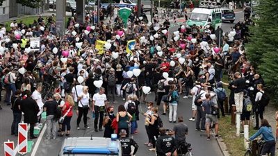 بسبب الفقر والمناخ.. الآلاف يحتجون فى العاصمة الألمانية