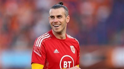 غاريث بيل يعلن انتقاله رسميًا إلى لوس أنجلوس الأمريكي