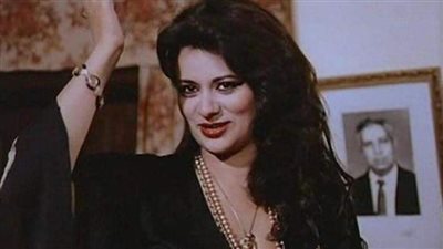 الفنانة فريدة سيف النصر: خلعت الحجاب بسبب صديقة ليا خطفت زوجي مني