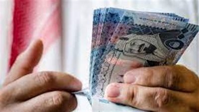 سعر الريال السعودي يشهد استقرارًا بمصر