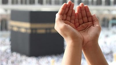 دعاء لمن ذهب للحج؟