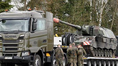 بـ6 مدافع هاوتزر.. ألمانيا وهولندا تتعهدان بمواصلة دعم أوكرانيا