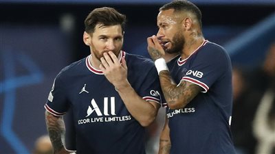 مفاجآة.. ميسي ونيمار خارج حسابات باريس سان جيرمان
