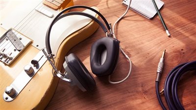  فرنسا تعلن عن قواعد جديدة بشأن خدمات الموسيقي 