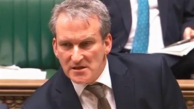 عاجل.. وزير الأمن البريطاني يعلن استقالته.. ويوجه رسالة لـ 