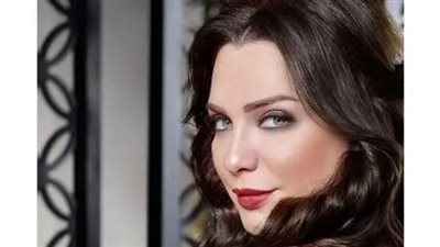  الفنانة السورية 