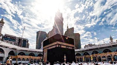 باحث فلكي يكشف عن ظاهرة ستحدث في مكة