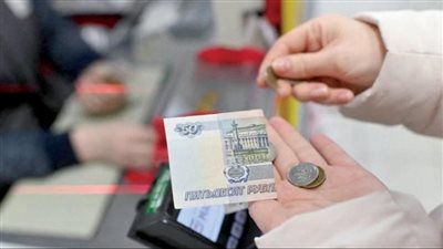  لماذا يدفع المواطن البسيط ثمن الحرب الروسية الأوكرانية؟