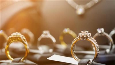  أسعار الذهب تشهد ارتفاعًا في لبنان.. رغم هبوط المعدن النفيس في الأسواق العالمية