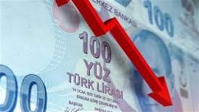 تقرير يكشف عن انهيار متواصل لليرة بتركيا