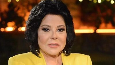 إسعاد يونس تنشر صورة لها برفقة الفنان المصري الراحل 