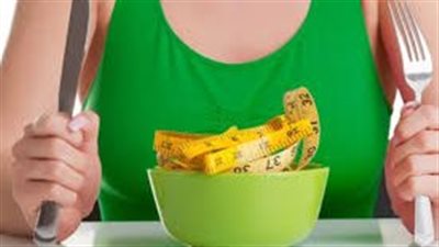  خدعة سهلة يمكن اعتمادها للمساعدة على خفض استهلاك السعرات الحرارية