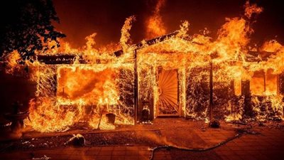 أمرياك.. حريق كبير خارج منتزه يوسميتي الوطني يشرد الآلاف 