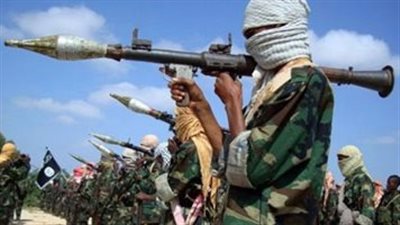 وسائل إعلام: غارتان جويتان على نقطة تجمع لمسلحي حركة الشباب بالصومال