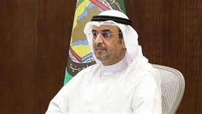  الأمين العام لمجلس التعاون الخليجي يبحث مع وزير الخارجية الكويتي التطورات الدولية والاقليمية