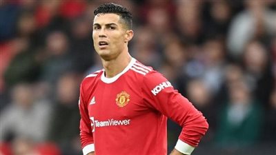 رونالدو يعرض الانضمام على نابولي الإيطالي وينتظر الرد