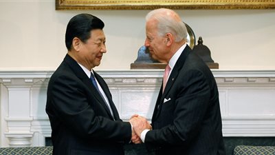 المكالمة الخامسة.. الرئيس الأمريكي يجري اتصالًا هاتفيًا مع نظيره الصيني 